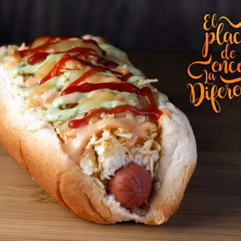La Burguesa - Perro Quesudito - Hot Dogs Near Me - Miami, Florida La Burguesa - Perro Quesudito - Hot Dogs Near Me - Miami, Florida