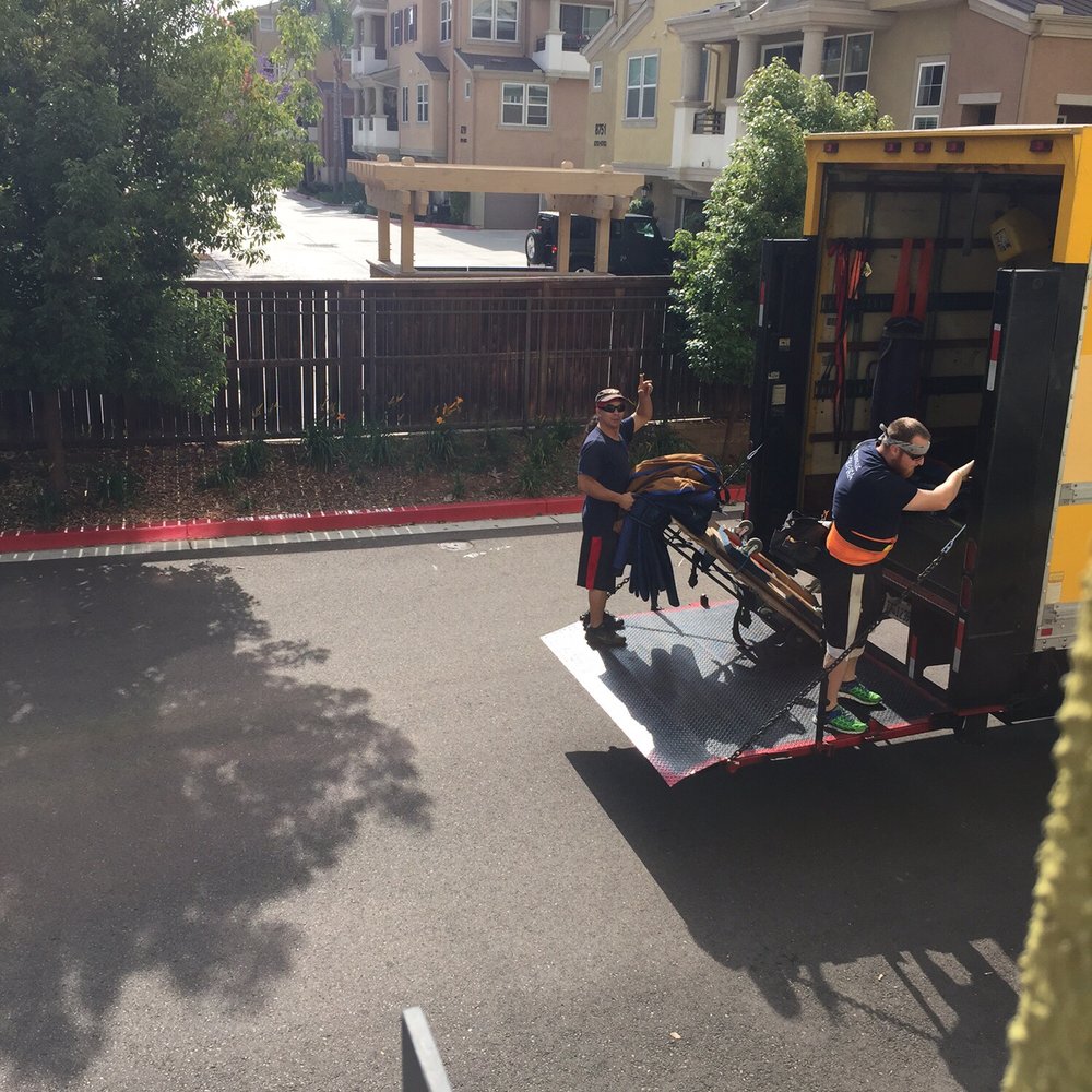 On Point Moving - Movers Near Me - La Mesa, California On Point Moving - Movers Near Me - La Mesa, California
