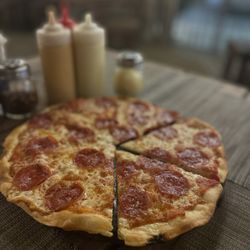 La Pizza Nostra - Best pizza in Cabo. My humble opinion...