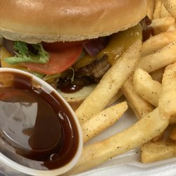 Grub N Stuff - House Burger with fries