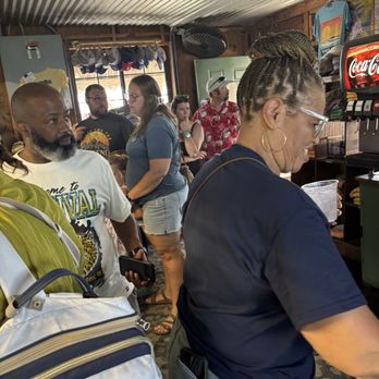 Dewey Destin Seafood - Seafood Near Me - Destin, Florida