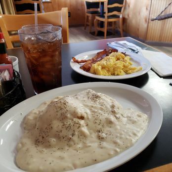Janet's Cafe and Deli - Half order of biscuits and gravy, 2 eggs & bacon. - New American Near Me - Santee, California