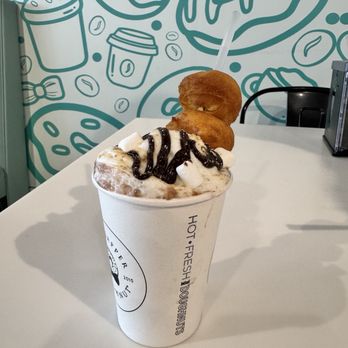 Dapper Doughnut - Load hot chocolate - Donuts Near Me - Sanford, Florida