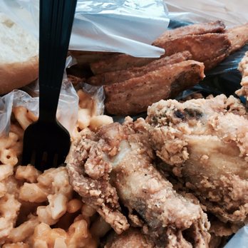 Publix Super Markets - 5.99 lunch special Wing plate - Drugstores Near Me - Helena, Alabama