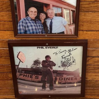 Bruxie - Previously Phil's Diner - Sandwiches Near Me - North Hollywood, California