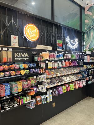 Local Cannabis Company by null