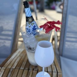 Rent chairs and an umbrella. Comes with mimosas or beer. Such a cute beach house! Coffee with oat milk delicious! Rent chairs and an umbrella. Comes with mimosas or beer. Such a cute beach house! Coffee with oat milk delicious!