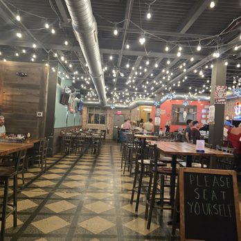 Hale Street Cantina - Restaurant - Mexican Near Me - Wheaton, Illinois Hale Street Cantina - Restaurant - Mexican Near Me - Wheaton, Illinois