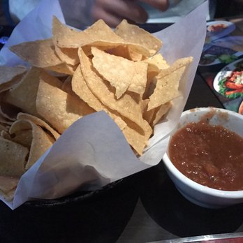 Los Compadres - Free tortillas and salsa! - Mexican Near Me - Long Beach, California