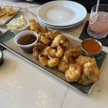 New York West - Cauliflower w/ buffalo and honey sambal sauce on the side - Pizza Near Me - San Diego, California New York West - Cauliflower w/ buffalo and honey sambal sauce on the side - Pizza Near Me - San Diego, California