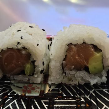 Teriyaki One - Salmon avocado roll - Japanese Near Me - South Plainfield, New Jersey