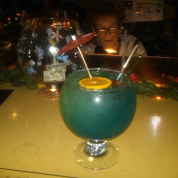 Sip 'n Dip Lounge - Fishbowl and Piano Pat - Lounges Near Me - Great Falls, Montana