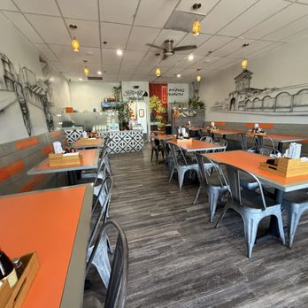 Streets Pho & Grill - Inside - Vietnamese Near Me - Santee, California