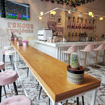 Rose - Cafes Near Me - Montreal, Quebec