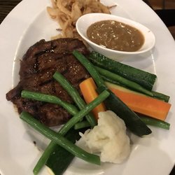 Kelly's Bar And Grill