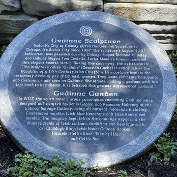 Heritage Green Park - Parks Near Me - Chicago, Illinois Heritage Green Park - Parks Near Me - Chicago, Illinois
