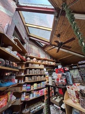 DeLuca's Market by null