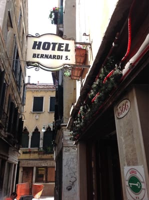 Hotel Bernardi by null