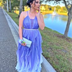 Glow Barber and Beauty Bar - Junior Prom Makeup.