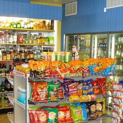 Harbor Island Liquor & Deli