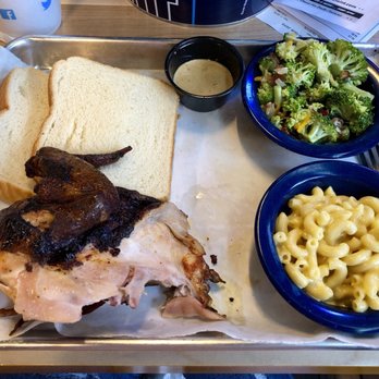 Martin's Bar-B-Que Joint - 1/4 chicken with Mac n cheese and broccoli salad - Barbeque Near Me - Spring Hill, Tennessee Martin's Bar-B-Que Joint - 1/4 chicken with Mac n cheese and broccoli salad - Barbeque Near Me - Spring Hill, Tennessee