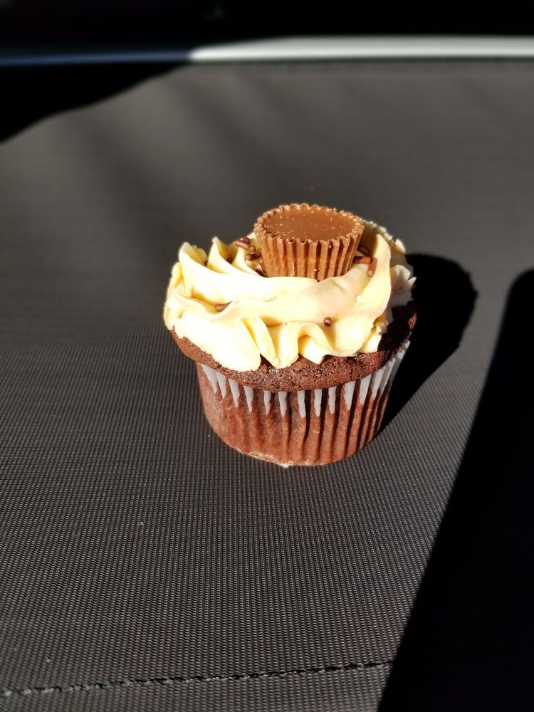 THAT TAKES THE CAKE 56 Photos & 83 Reviews 171 W Washington St