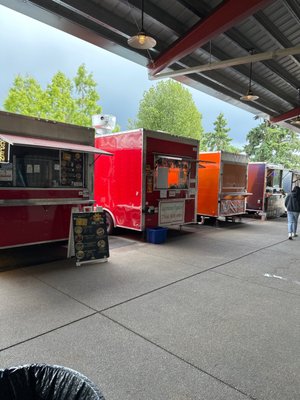 The Yard Food Park by null