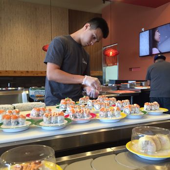 O'Sushi - Two rows of food belts - Sushi Bars Near Me - Happy Valley, Oregon