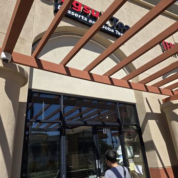 Bingsu Tea - Entrance - Bubble Tea Near Me - Sacramento, California