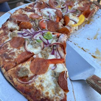 Mamma Mia’s - Pizza, pepperoni, peppers sausage, yum. - Italian Near Me - Nehalem, Oregon Mamma Mia’s - Pizza, pepperoni, peppers sausage, yum. - Italian Near Me - Nehalem, Oregon