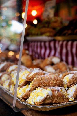 Photo of Borough Market - London, XGL, GB. Cannoli.