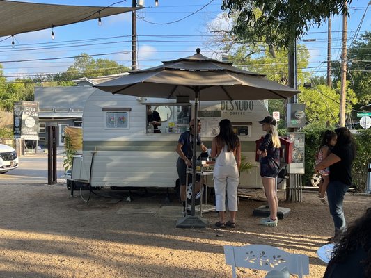 Desnudo Coffee: East Austin by null