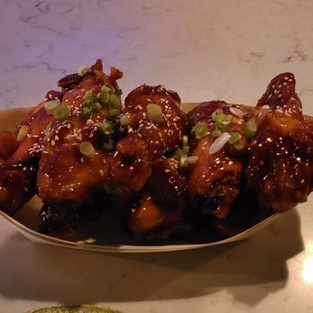 L'Wren - Crispy Korean Wings - Cocktail Bars Near Me - Brooklyn, New York L'Wren - Crispy Korean Wings - Cocktail Bars Near Me - Brooklyn, New York