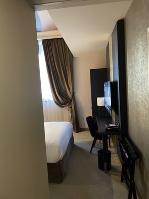 Niepce Paris Hotel, Curio Collection by Hilton by null