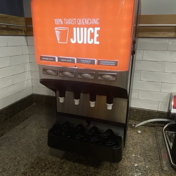 Hampton Inn & Suites Texarkana - Breakfast juices - Hotels Near Me - Texarkana, Texas