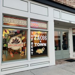 Los Compadres Restaurant