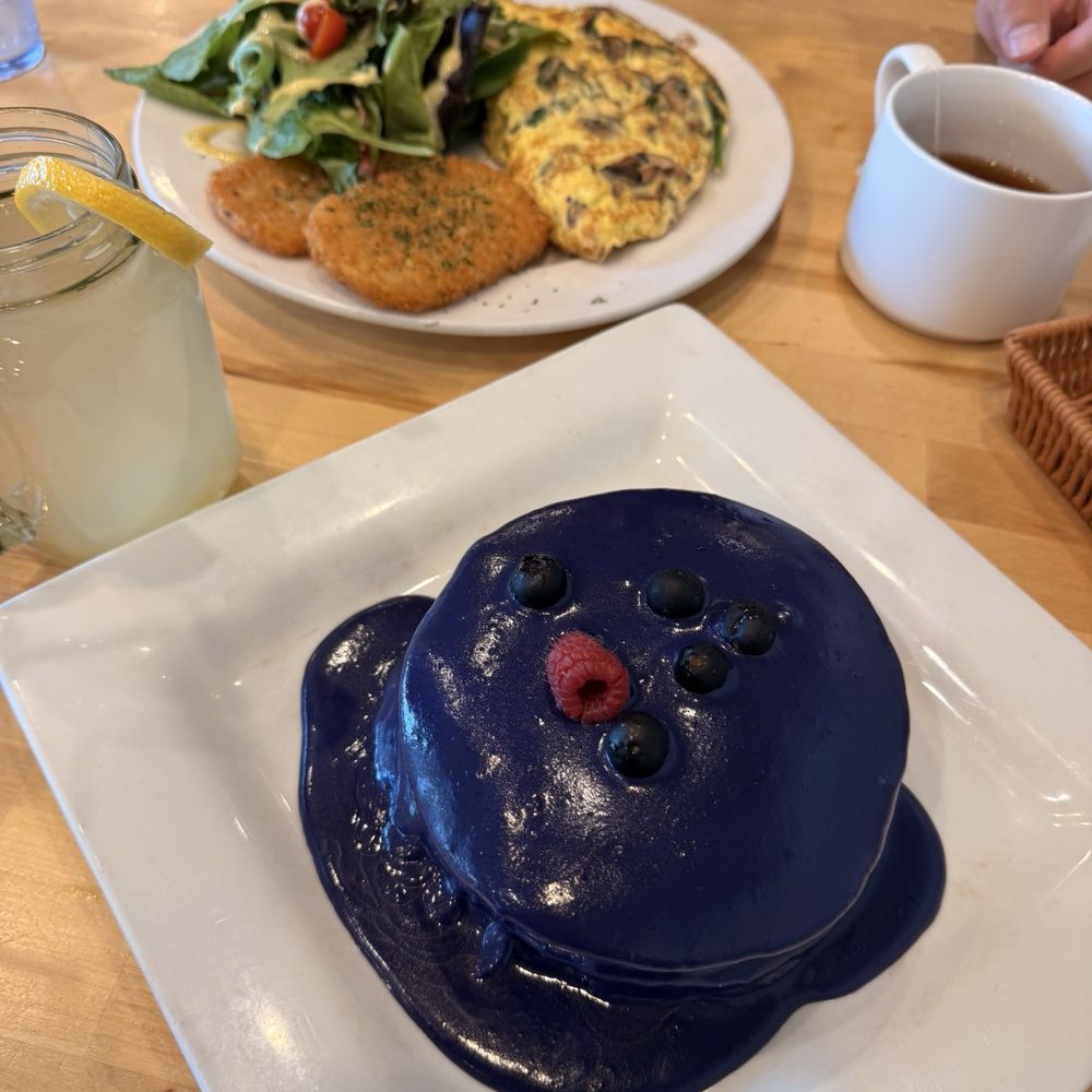 Ube Pancakes Flavored Iced Tea Spinach Mushroom Omelet