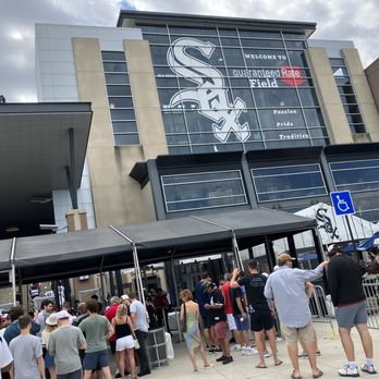 Rate Field - Outside - Stadiums & Arenas Near Me - Chicago, Illinois Rate Field - Outside - Stadiums & Arenas Near Me - Chicago, Illinois