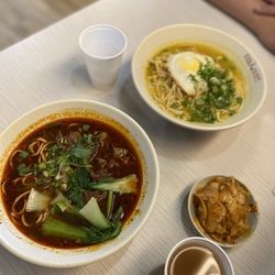 MIAN - Beef soup and golden chicken soup