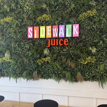 Sidewalk Juice-Millbrae - Inside seating - Juice Bars & Smoothies Near Me - Millbrae, California