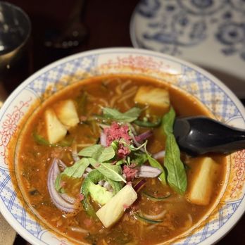 Laut - Asam Laksa Soup - Thai Near Me - New York, New York