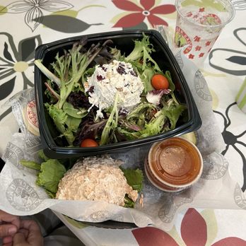 Chicken Salad Chick - Cranberry Kelli And BBQ Chicken Salad - Sandwiches Near Me - San Antonio, Texas Chicken Salad Chick - Cranberry Kelli And BBQ Chicken Salad - Sandwiches Near Me - San Antonio, Texas