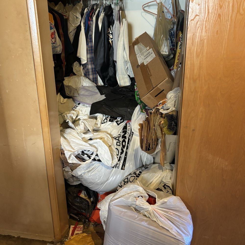 Junk Bee Gone - Junk Removal & Hauling Near Me Junk Bee Gone - Junk Removal & Hauling Near Me
