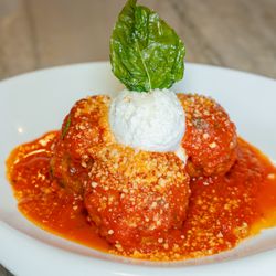Limoncello Ristorante & Caterers