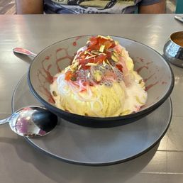 Faluda kulfi Faluda kulfi