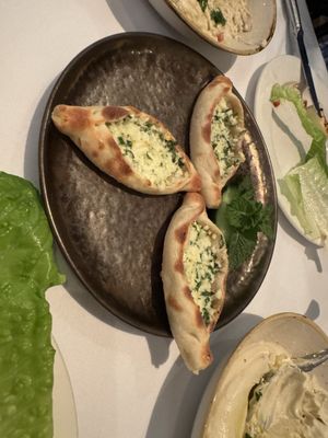 Ishbilia Restaurant by null