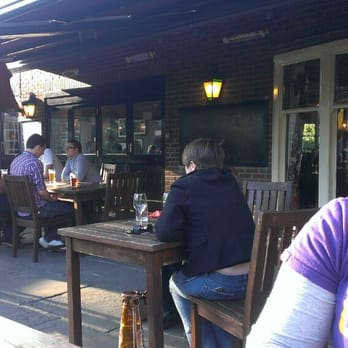 The Rose And Crown - Pubs Near Me - London, XGL The Rose And Crown - Pubs Near Me - London, XGL