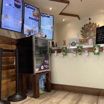 Tropical Tribe - Inside - Juice Bars & Smoothies Near Me - Honolulu, Hawaii Tropical Tribe - Inside - Juice Bars & Smoothies Near Me - Honolulu, Hawaii