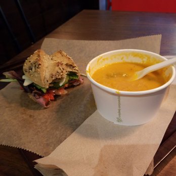 Hannah's Bretzel - Roast beef and harvest soup - Sandwiches Near Me - Chicago, Illinois Hannah's Bretzel - Roast beef and harvest soup - Sandwiches Near Me - Chicago, Illinois