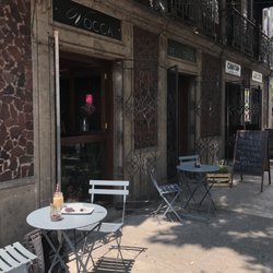 Vocca - 2 Outside tables